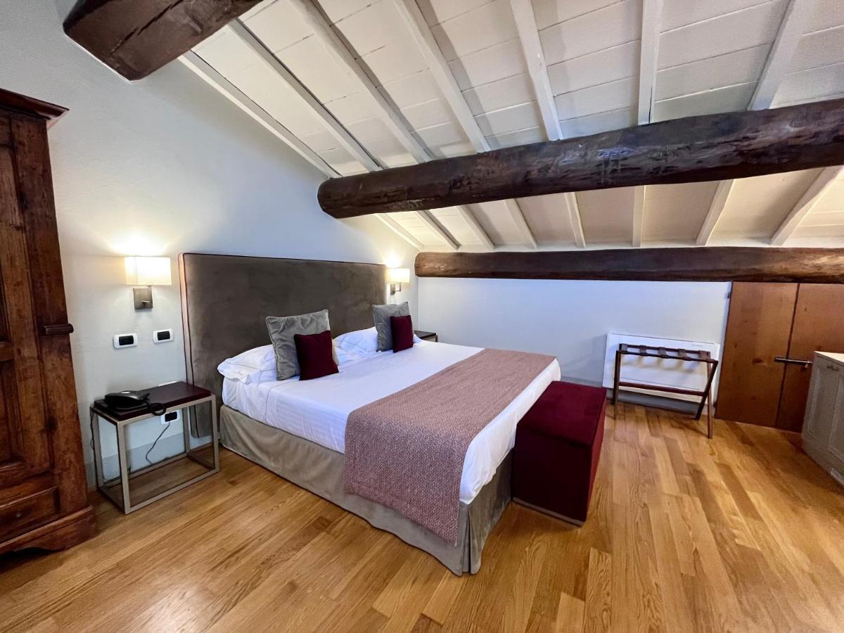 Relais Della Rovere Colle di Val d'Elsa Exterior foto